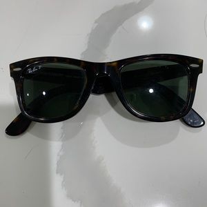 Rayban polarized WAYFARER sunglasses